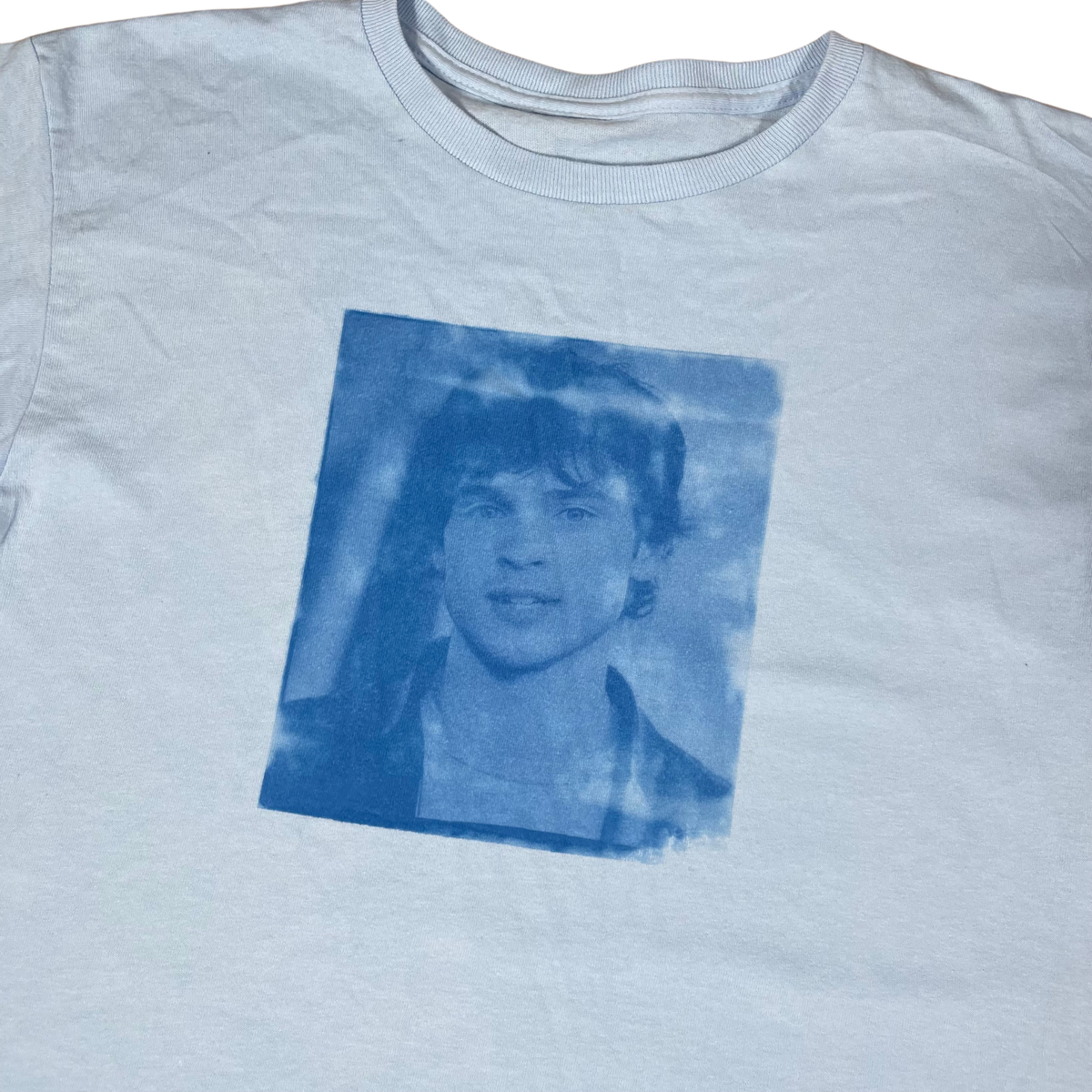 Tom Welling (XL) DISCOUNT sunprint baby tee