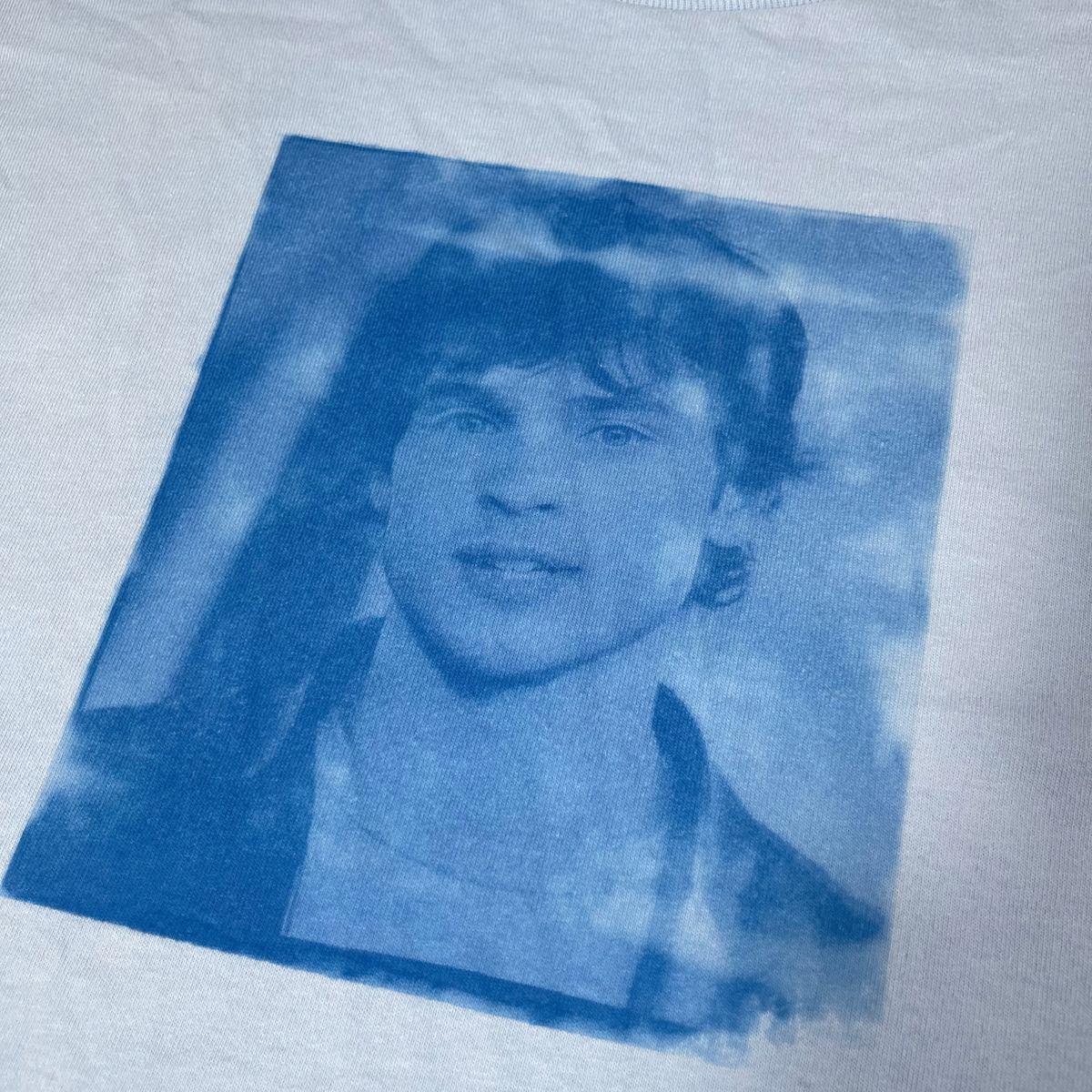Tom Welling (XL) DISCOUNT sunprint baby tee